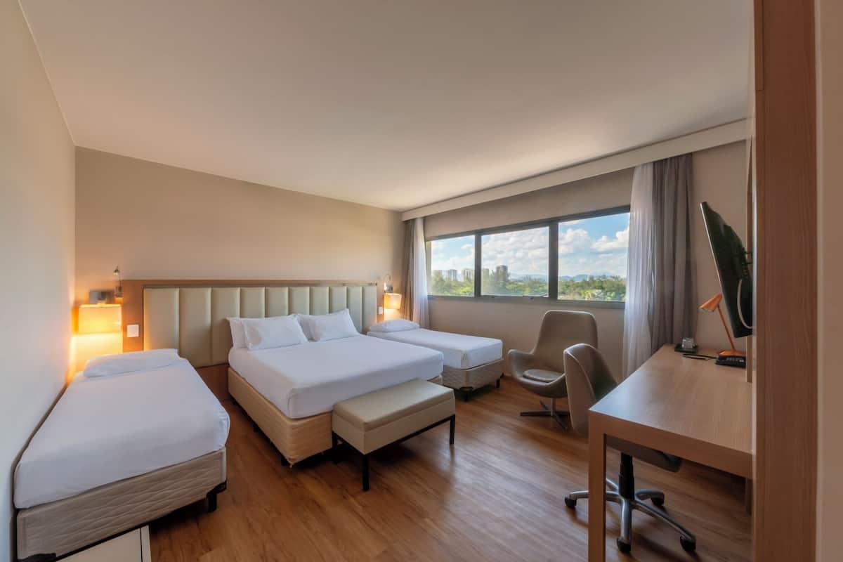 Quadrupla Deluxe | 1 camera, biancheria da letto ipoallergenica, minibar