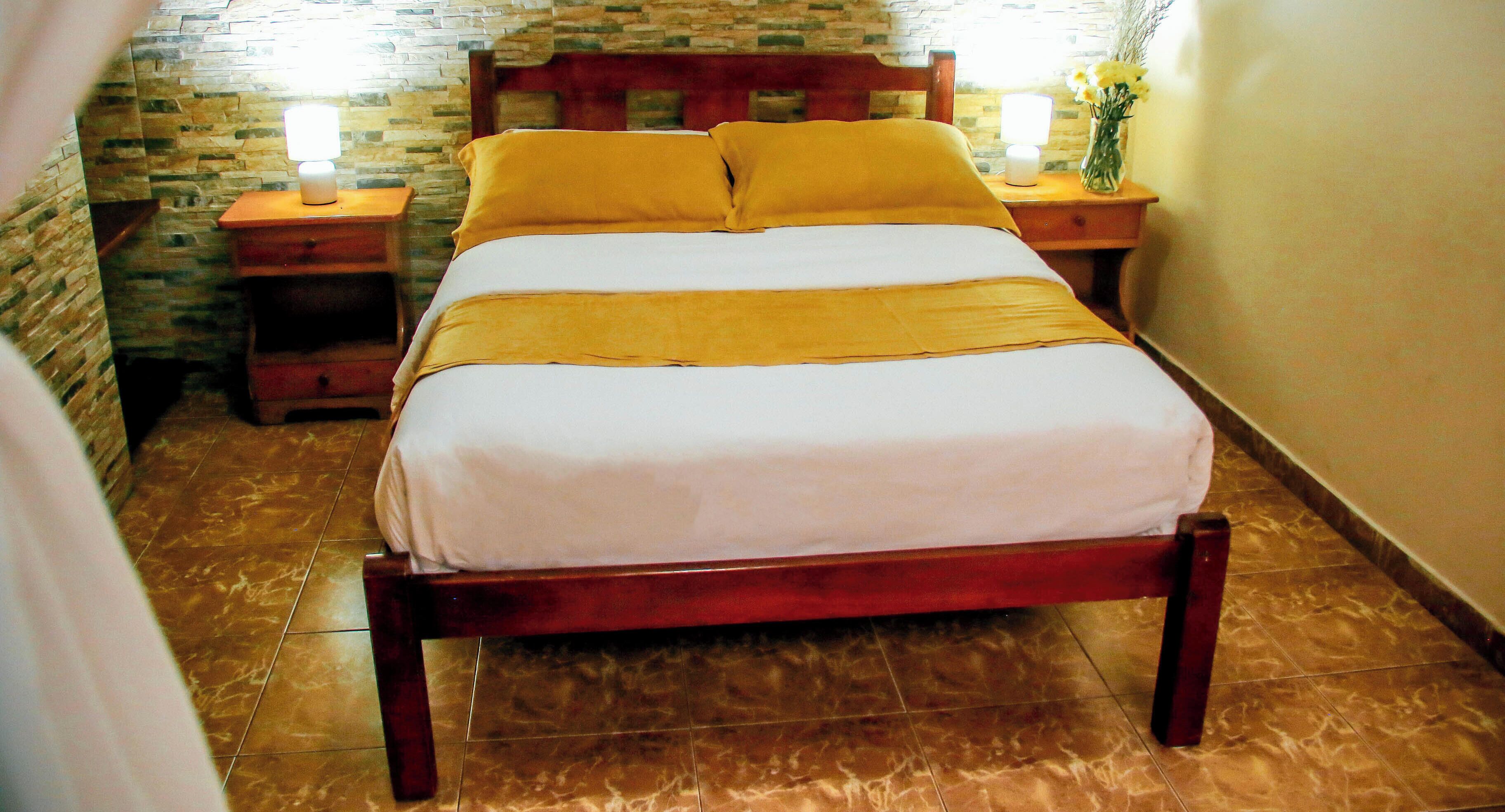 Habitacion Matrimonial sencilla | 免費無線上網、床單