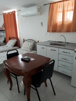 Interior detail - Curacao Vacation Homes (Willemstad)