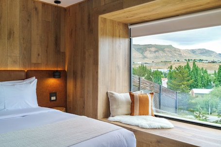 Deluxe Double or Twin Room | Minibar, desk, laptop workspace, free WiFi. Montano Boutique Suites