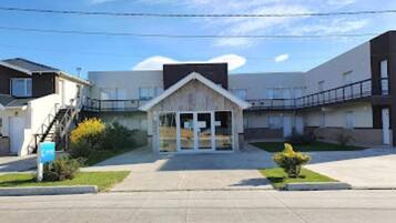 Konaklama yerinin ön cephesi