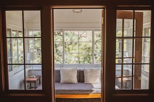 Family Suite (Lodge Family Suite) | Minibar, desk, iron/ironing board, free WiFi