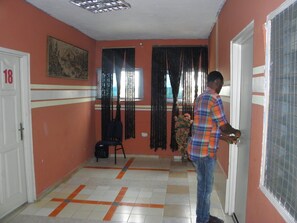 Hallway - Open Space Hotel Kumasi (Kumasi)