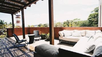 Apartment, 2 Schlafzimmer | Balkon