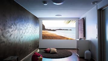 Villa Luxe, plusieurs chambres, sauna (Keisari) | 4 chambres, draps en coton égyptien, literie de qualité supérieure