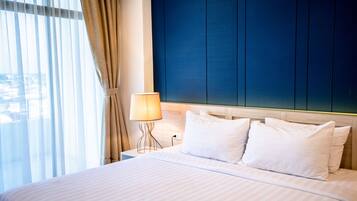 Nakara Boutique Double Bed | ผ้าม่านกันแสง, เตียงเสริม/เปล, Wi-Fi ฟรี, ผ้าปูที่นอน