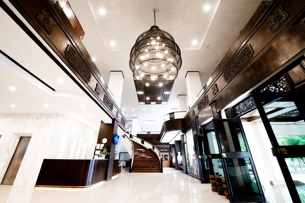 Reception - Phrae Nakara Hotel (Phrae)