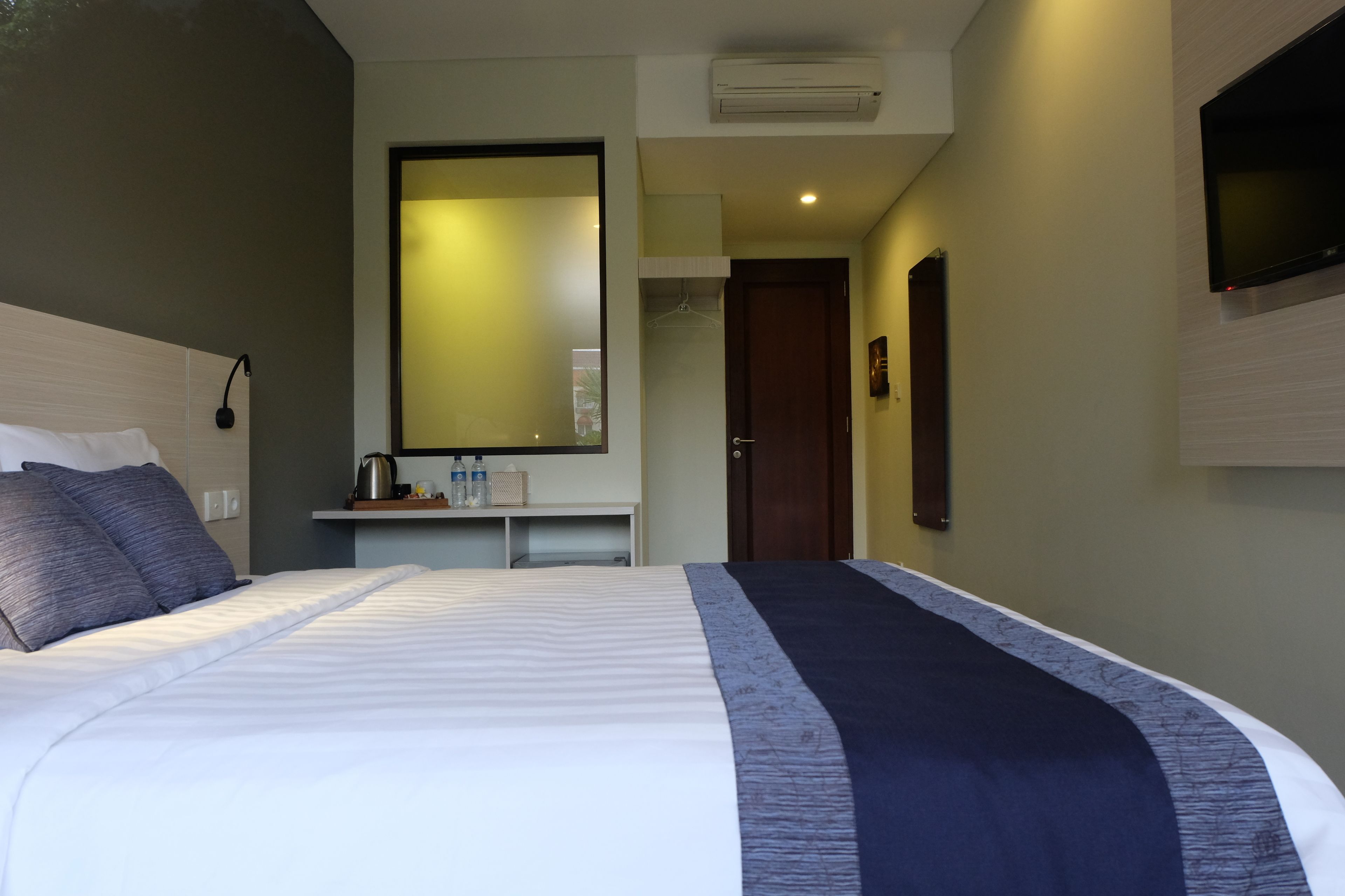 Photo - Adys Inn