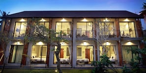 Front of property - evening/night - Adys Inn (Legian)