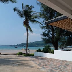 Mặt tiền nơi lưu trú
