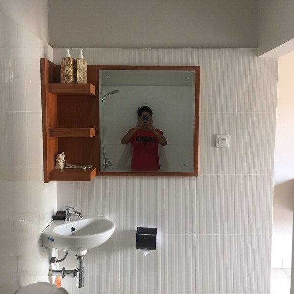 حوض الحمام