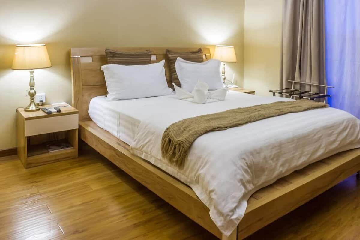 Phòng Executive, quang cảnh vườn | Bàn, giường gấp/giường phụ (phụ phí)