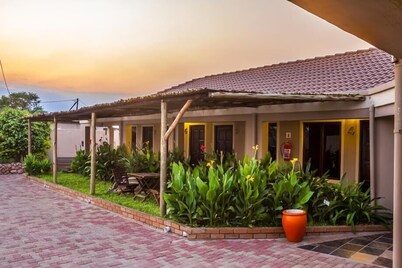 Khwee Sands Lodge