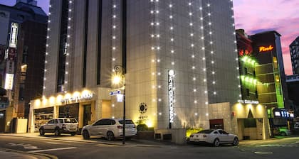 Cullinan Hotel and Spa