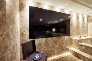 Chambre Familiale, non-fumeurs | Literie de qualité supérieure, couette en duvet d'oie