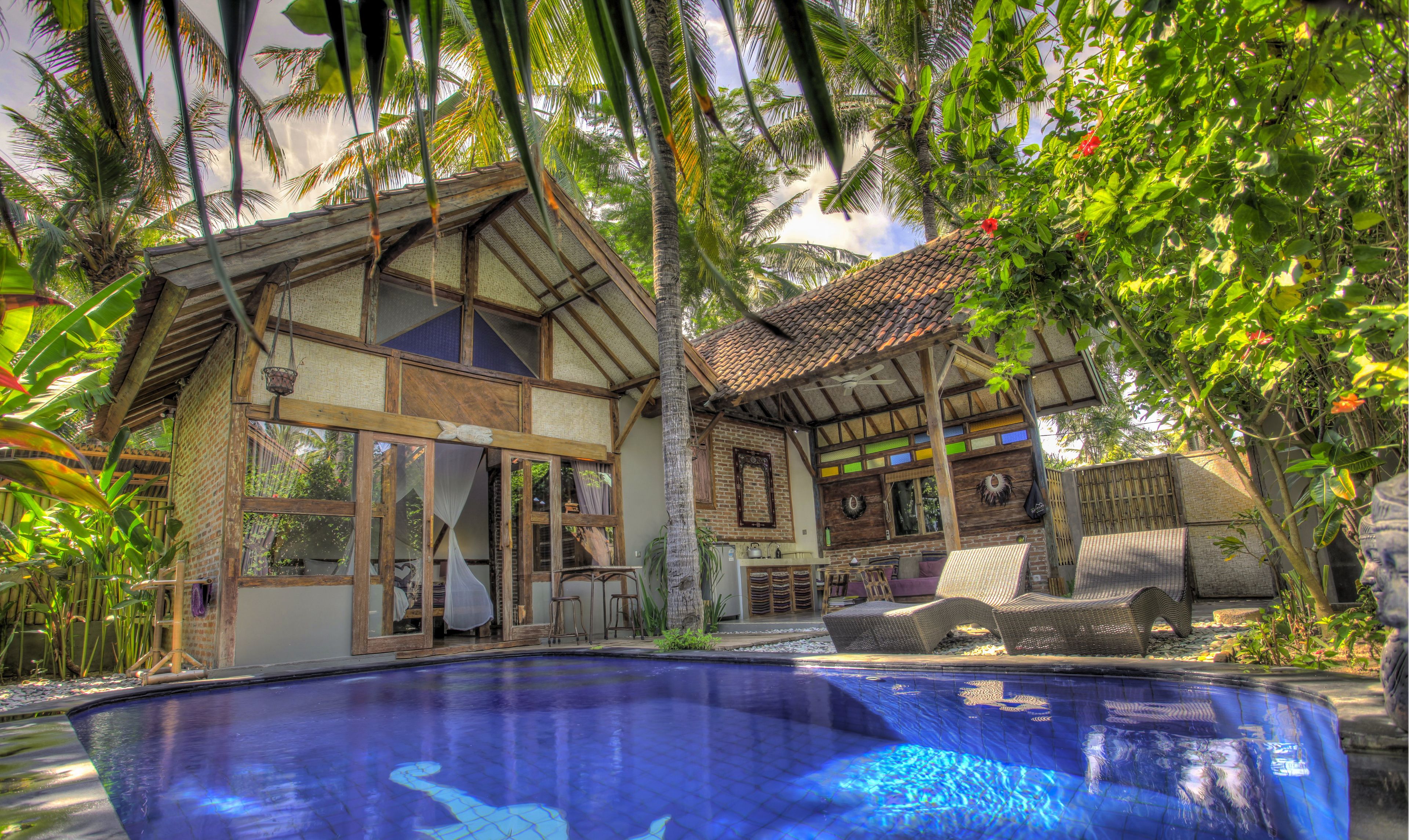 Kolam renang terbuka