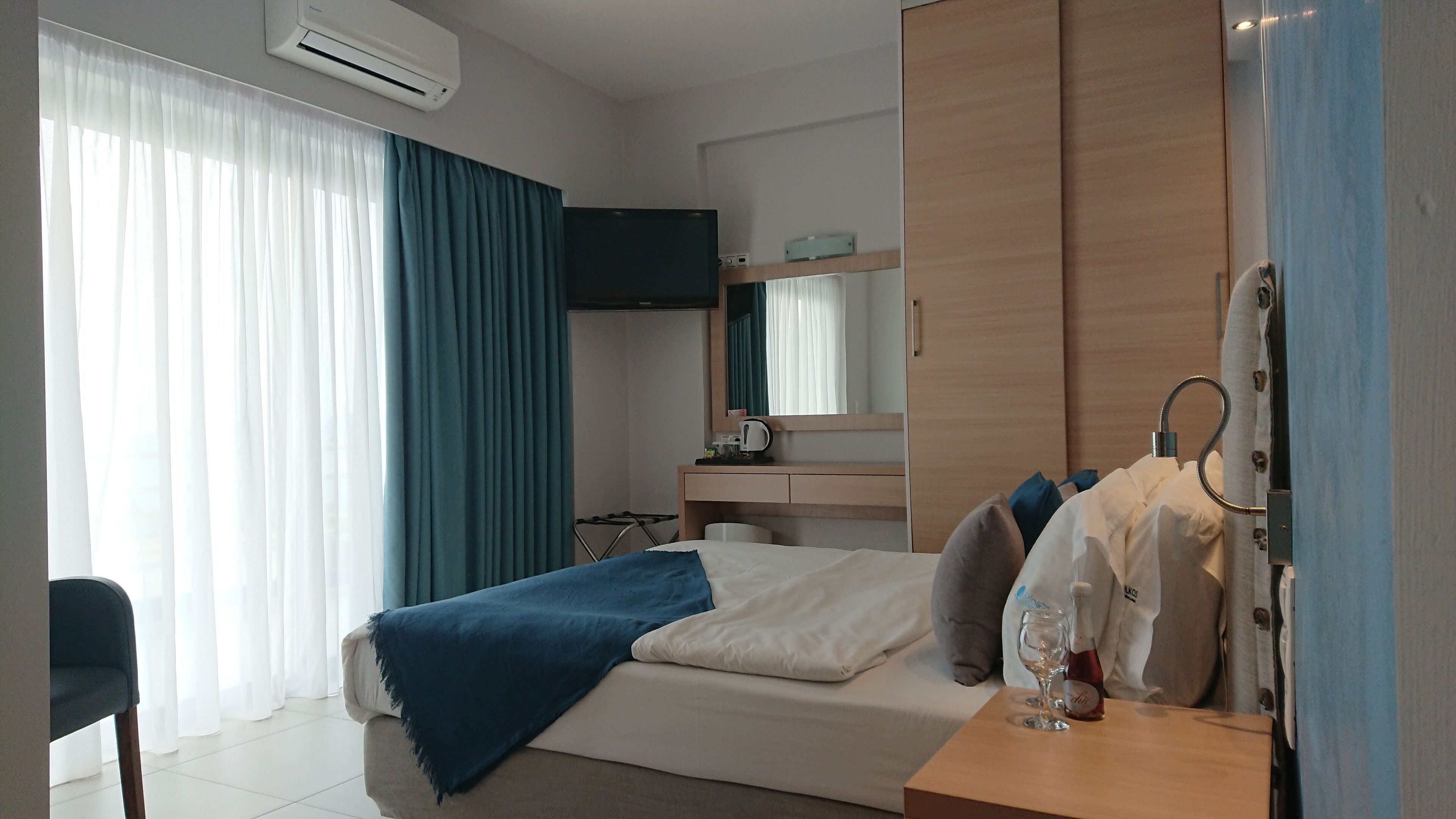 studio, sea view | 1 bedroom, premium bedding, down duvets, in-room safe