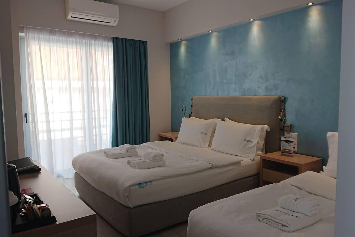 studio | 1 bedroom, premium bedding, down duvets, in-room safe