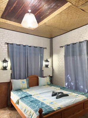 Bungalou, 1 llit doble | Escriptori i wifi gratuïta