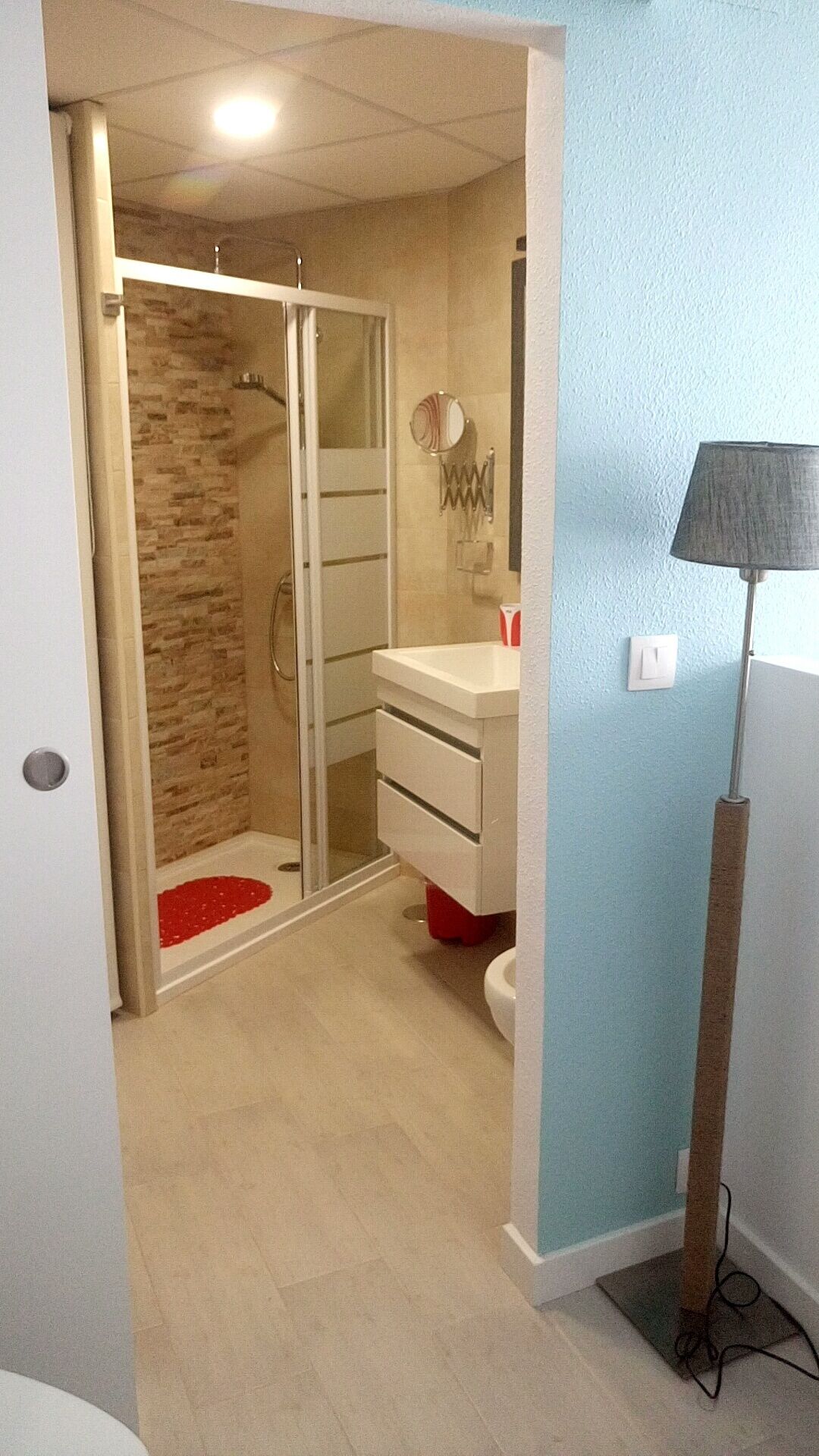 studio, pool view | bathroom shower