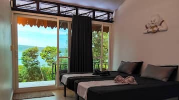 Standard Double or Twin Room, Sea View | Langsir/tirai gelap terus, Wi-fi percuma, cadar katil