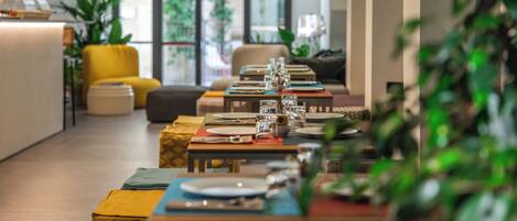 Mostrador para check-in y check-out