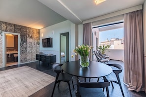 Suite | 1 chambre, literie de qualité, couette en duvet, minibar