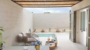 Suite with Patio and Private Pool | Kolam renang pribadi