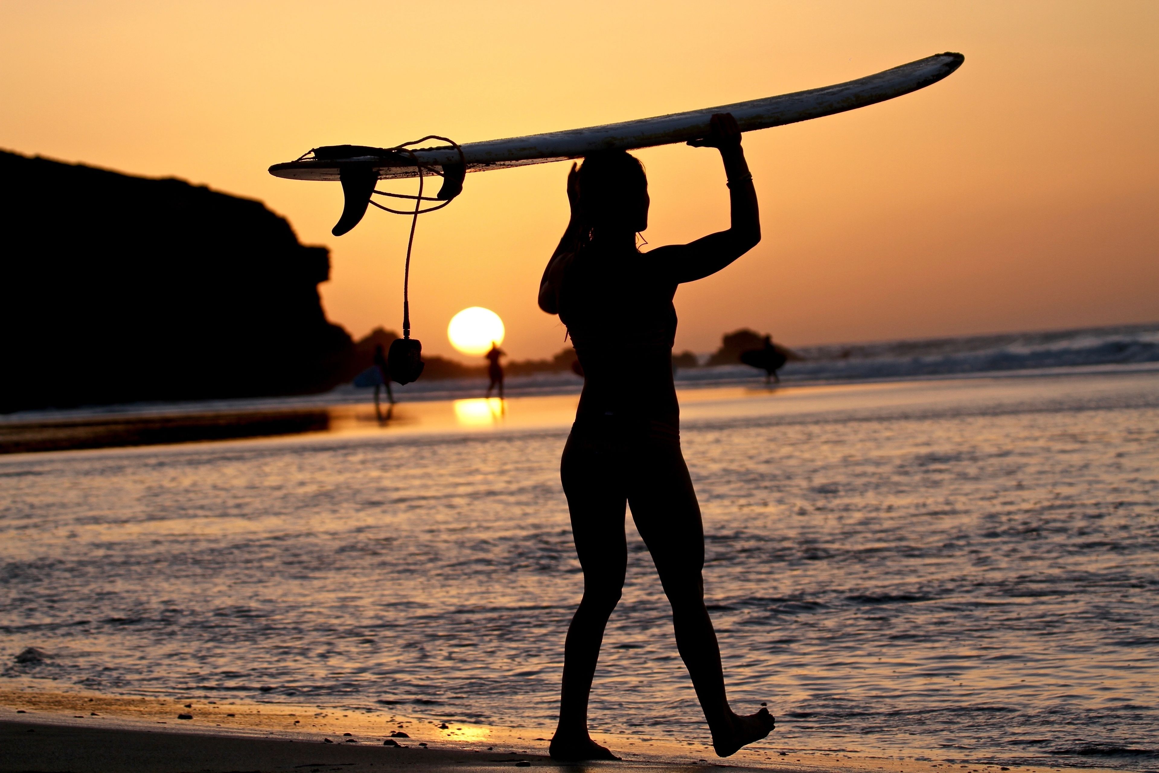 beach nearby, black sand