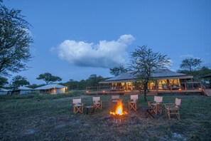 Exterior - Serengeti Acacia Central Camp (Serengeti)