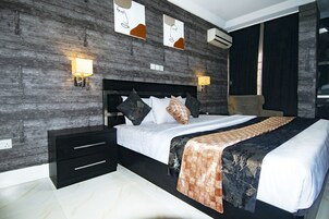 Classic Room | Premium bedding, in-room safe, individually decorated