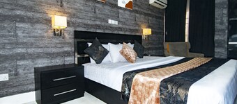 Newland Luxury Apartments