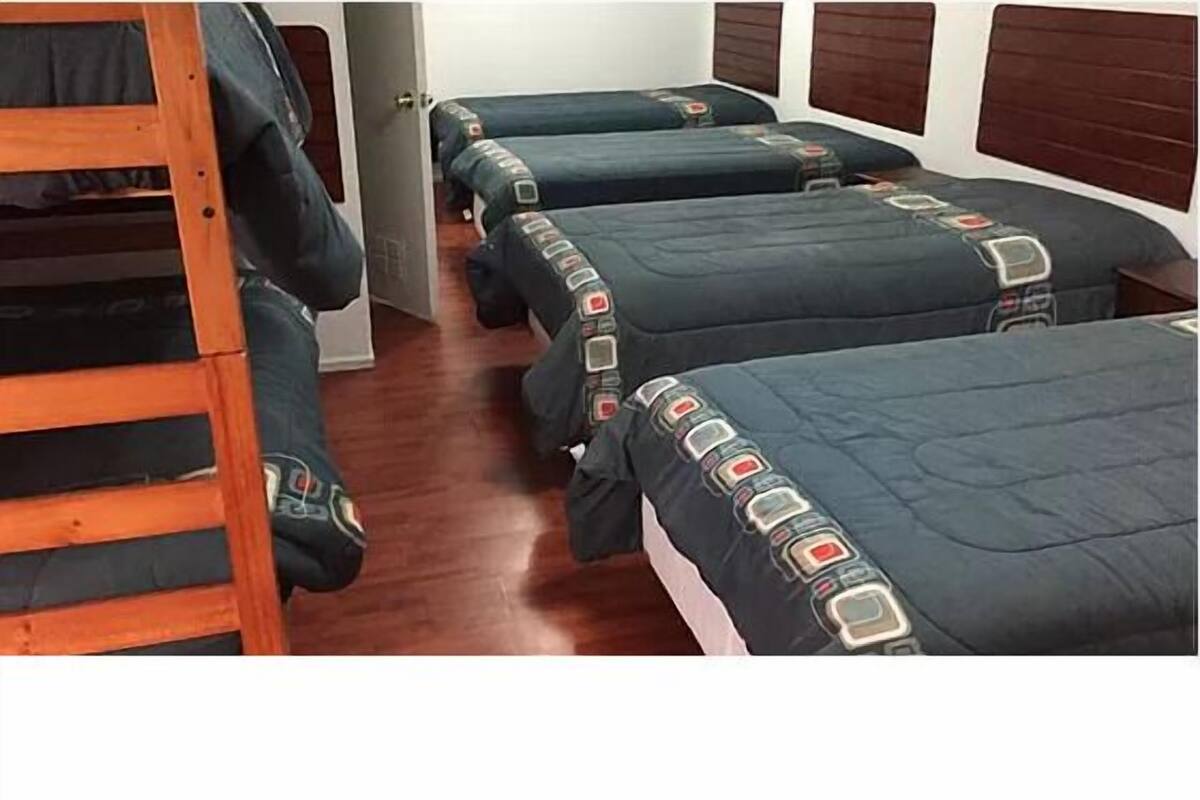 Premium bedding, free WiFi