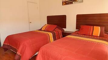 Chambre Standard avec lits jumeaux, 1 chambre, salle de bains privée | Literie de qualité supérieure, Wi-Fi gratuit