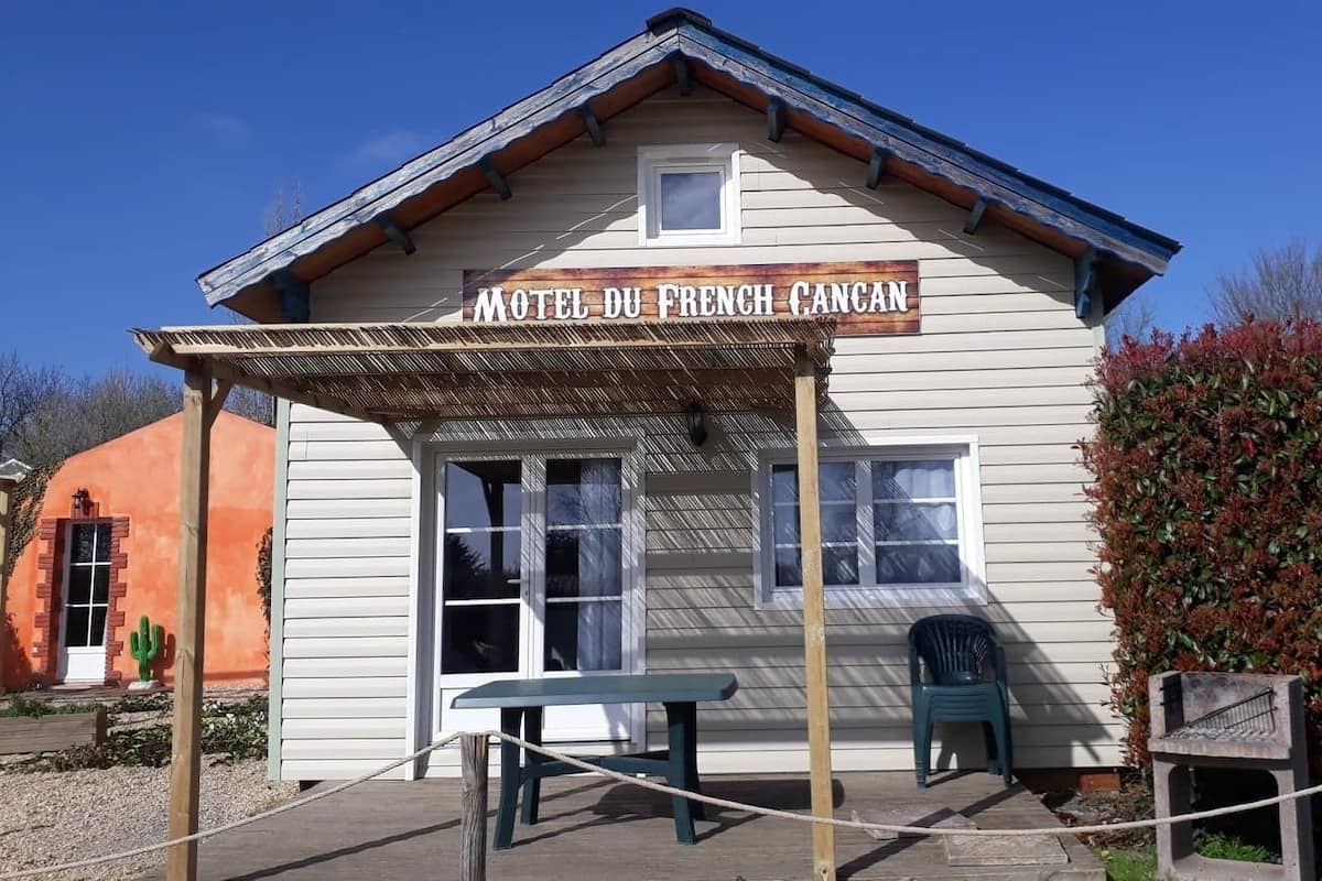 Chalet (French Cancan) | Terrace/patio
