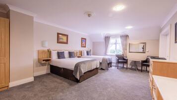 In-room safe, desk, iron/ironing board, free WiFi