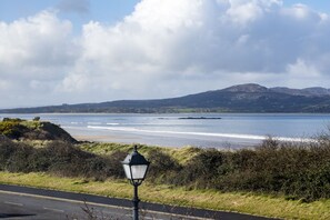 Exterior - The Harbour Inn (Buncrana)