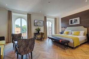 Family Room, Connecting Rooms | Premium bedding, minibar, in-room safe, desk - The K Boutique Hotel (Rome)