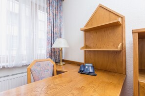 都會公寓, 1 張單人床 | 起居區 | 平面電視