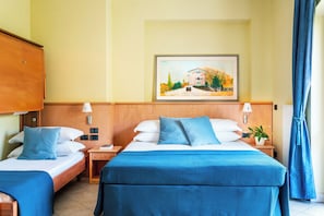 Standard Quadruple Room | Premium bedding, minibar, in-room safe, desk - Albergo Il Giardino del Rio (Castel di Sangro)