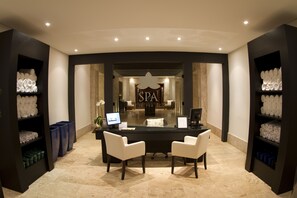 Body treatments, hot stone massages, deep-tissue massages, facials - Hotel Green Village (Aguas de Santa Barbara)