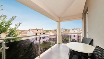 Studio, 1 Doppelbett und Schlafsofa, Balkon | Balkon