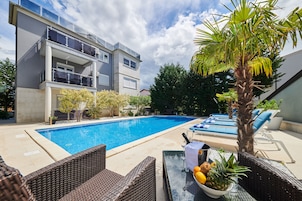 Seasonal outdoor pool