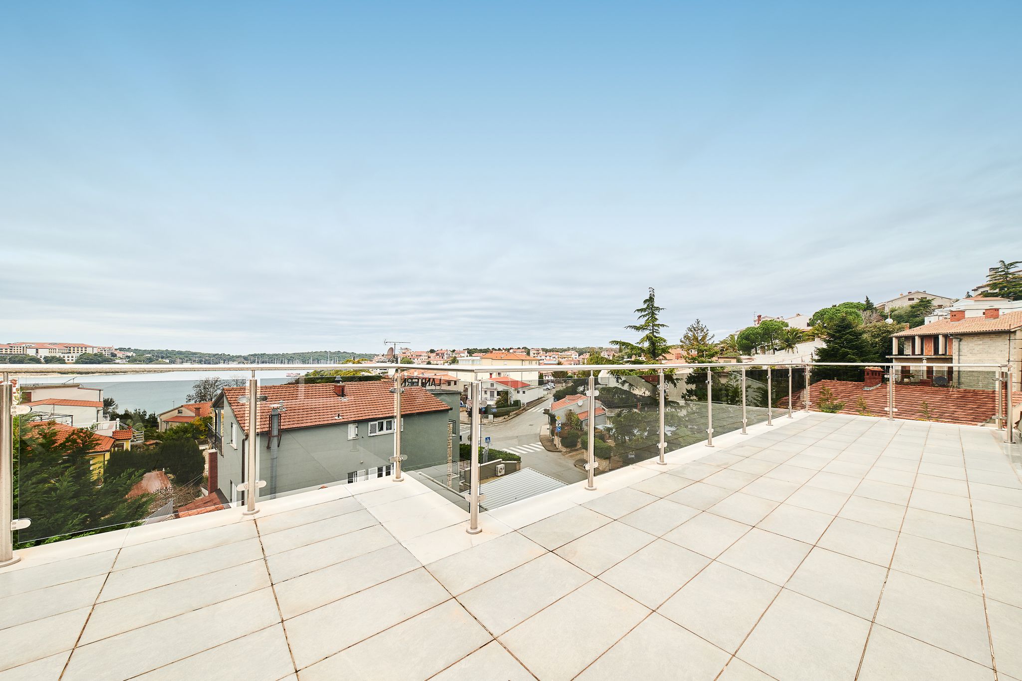 高級公寓, 2 間臥室, 壁爐, 海景 | 露台/庭院