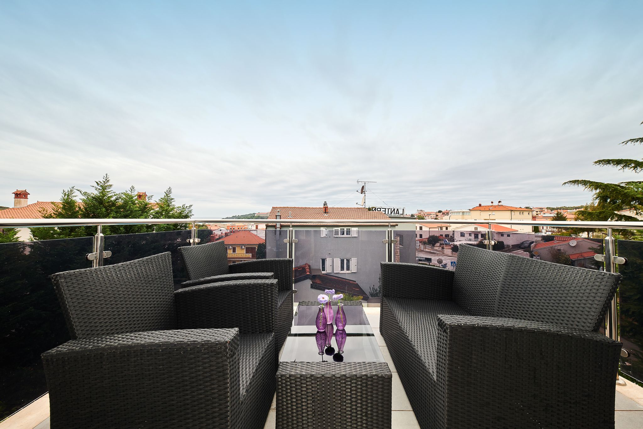 Superior Apartment, 2 Bedrooms, Fireplace, Sea View | Balcony