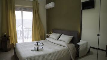Double Room, Balcony | Free WiFi