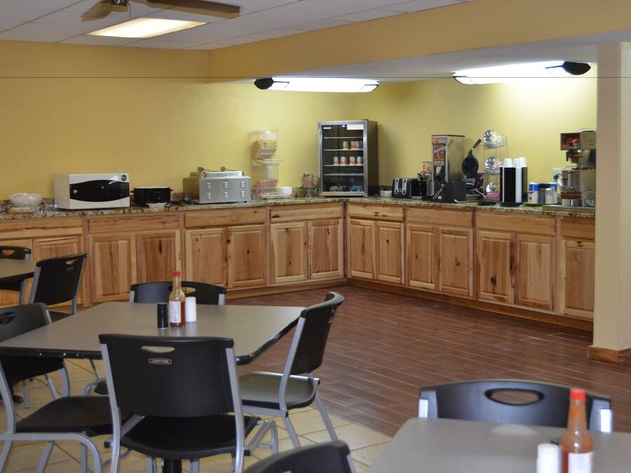 Desayuno de autoservicio incluido todos los días