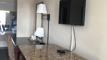 Standaard kamer, 1 kingsize bed, roken | Kamervoorziening