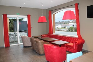 Lobby-Lounge