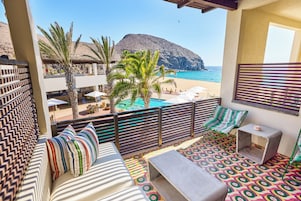 Room, 1 King Bed, Ocean View, Poolside | Terrace/patio